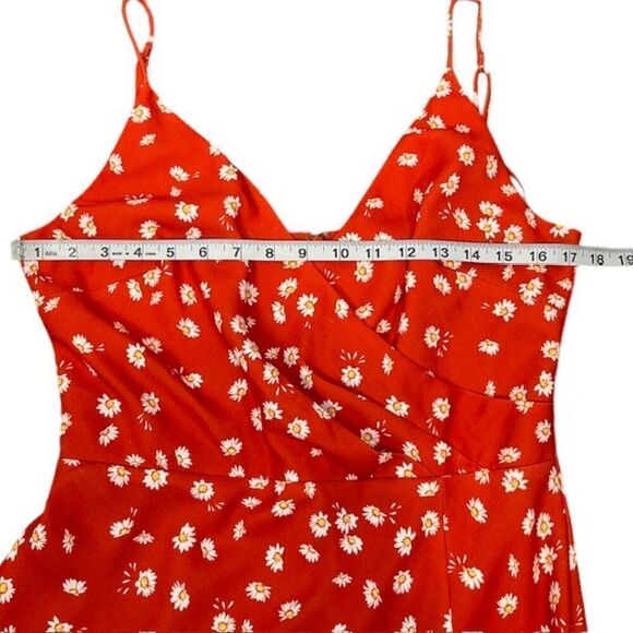 Finders Keepers Mae Asymmetric Hem Floral Dress Rusty Red Slit Strappy Size 8 - Picture 10 of 13